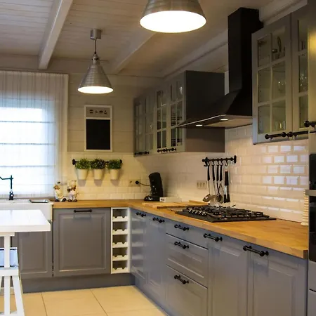 Fuer 9 Personenund 1 Kind In Durbuy, Wallonie Provinz Luxeburg Holiday home