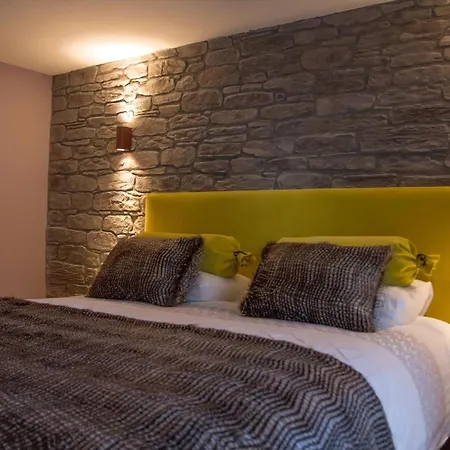 Fuer 9 Personenund 1 Kind In Durbuy, Wallonie Provinz Luxeburg Durbuy
